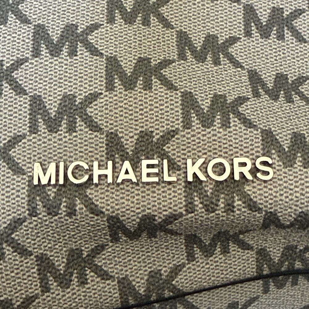 Michael Kors Jet Set Large Convertible Shoulder Crossbody MK Monogram Bag - Picture 3 of 14
